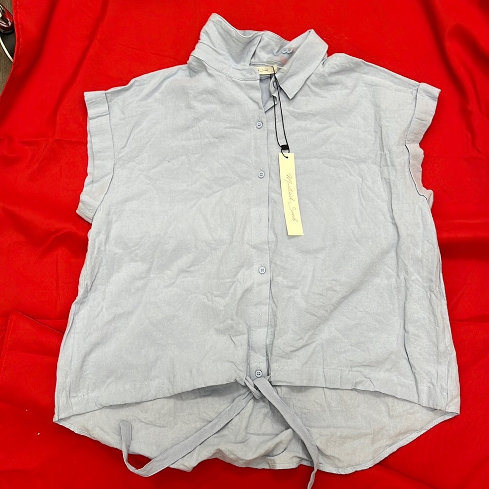 Mustard seed Top Brand new still has tags!!